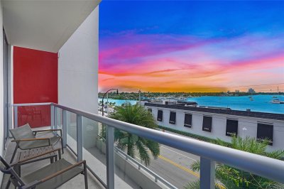 Costa Hollywood Apt #S332