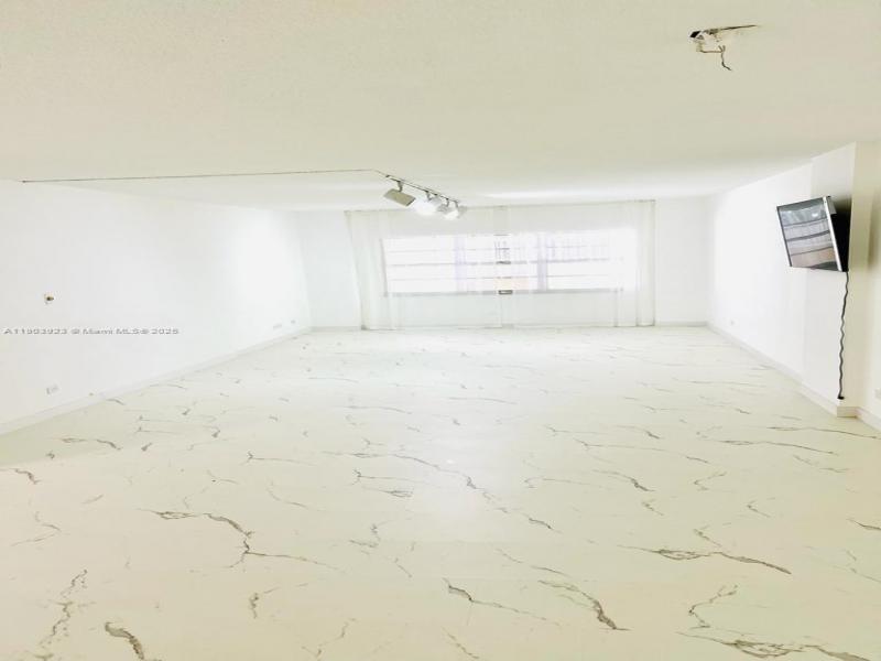 Comprar apartamento en Winston Towers MO-3