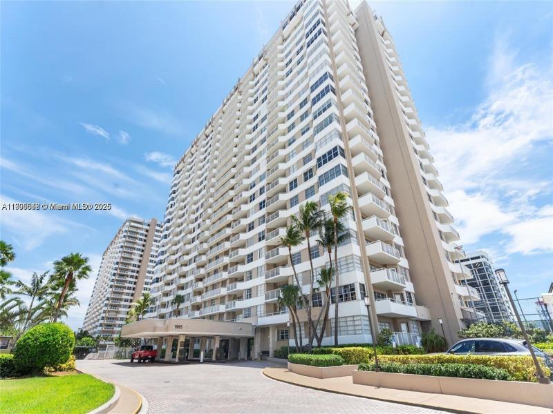 Condo for sale at The Hemispheres 12J