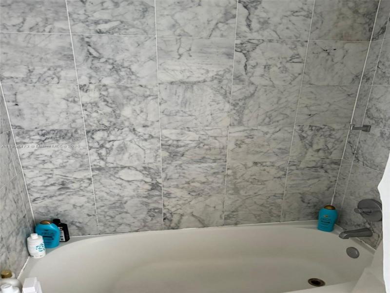Comprar apartamento en Vizcayne South Tower 632