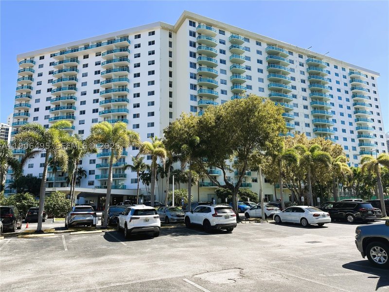 Ocean Reserve Apt #PH-10