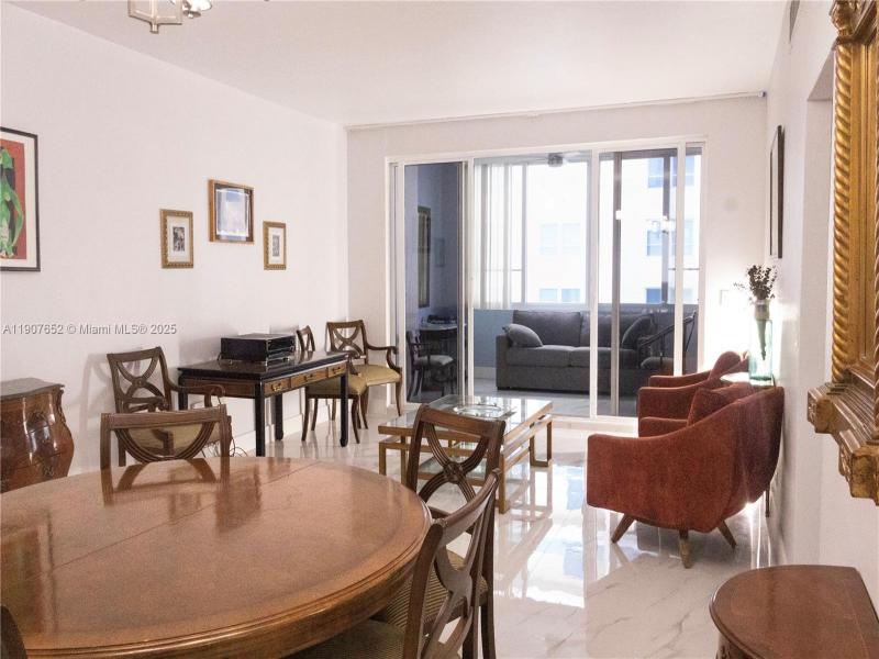 Comprar apartamento en Carriage Club North 1523