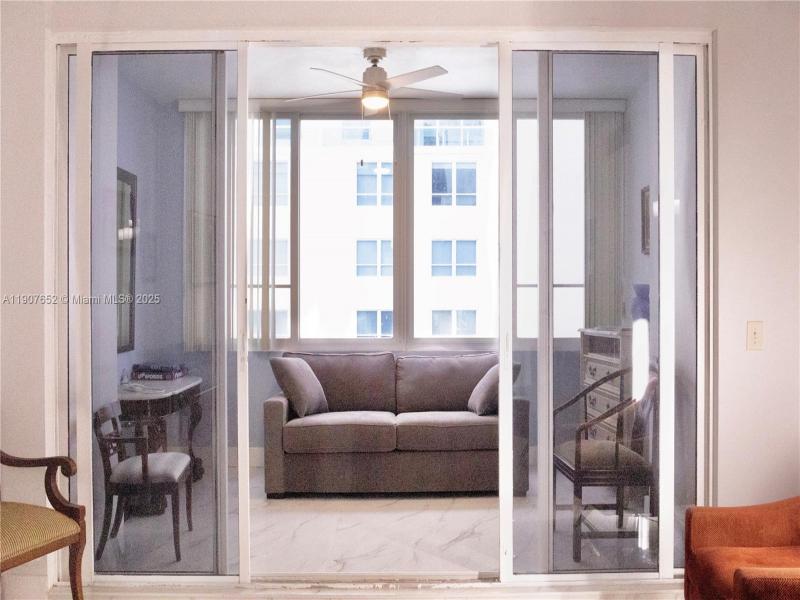 Comprar apartamento en Carriage Club North 1523