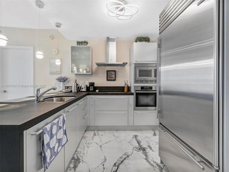 Property photo # 3