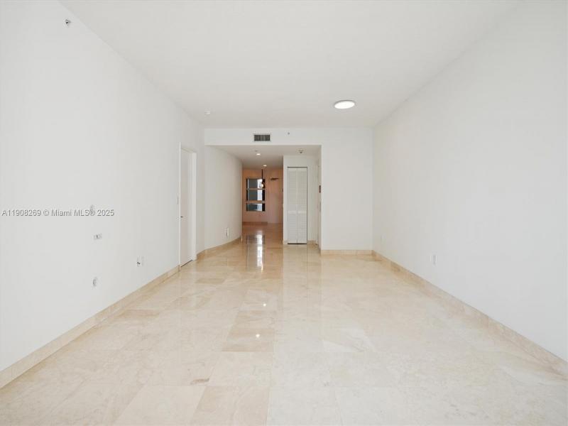 Comprar apartamento en Ocean Club Resort Villa Two 507