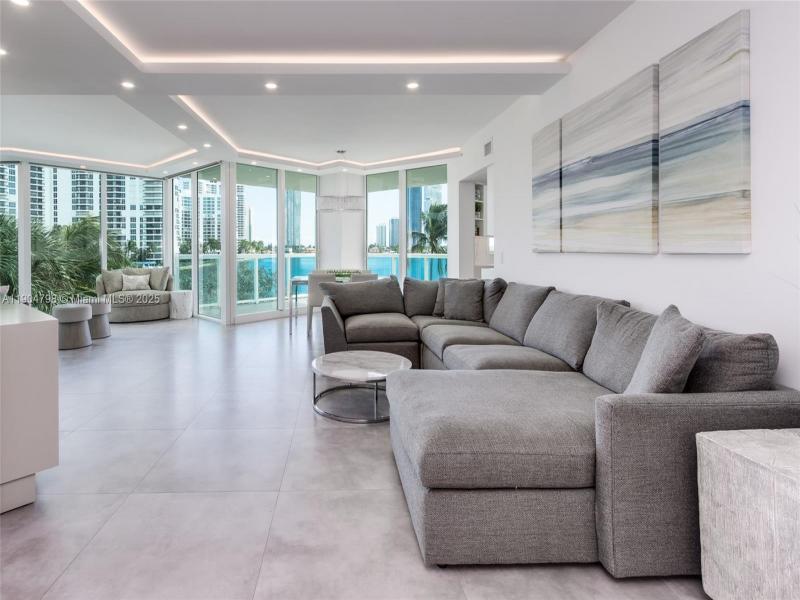 Condo for sale at Hidden Bay 303