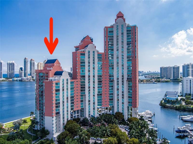 Hidden Bay Apt #303