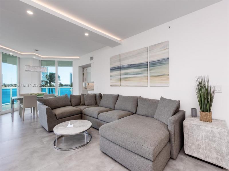 Condo for sale at Hidden Bay 303