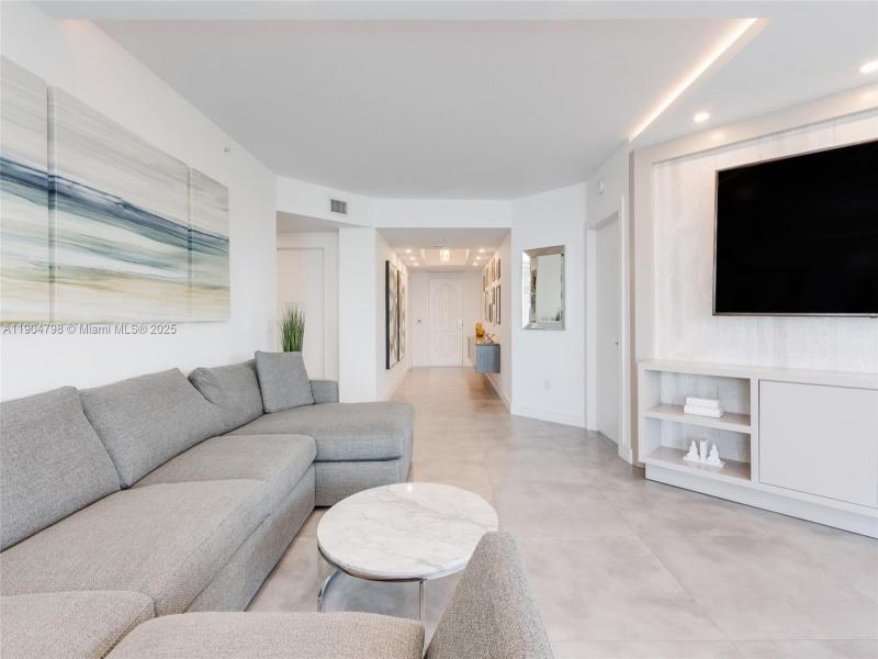 Condo for sale at Hidden Bay 303