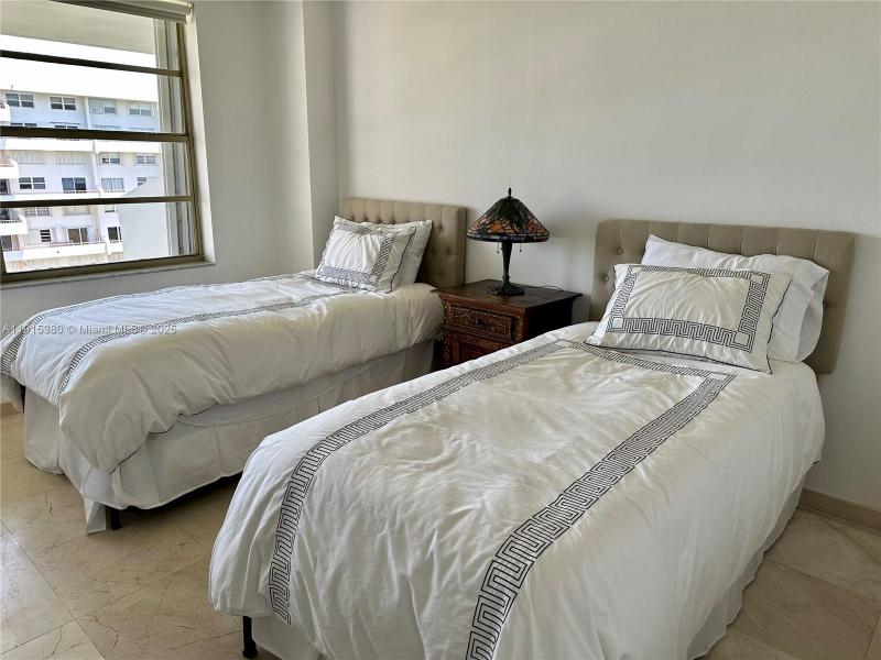 Alquiler de apartamento en Commodore Club South 1004