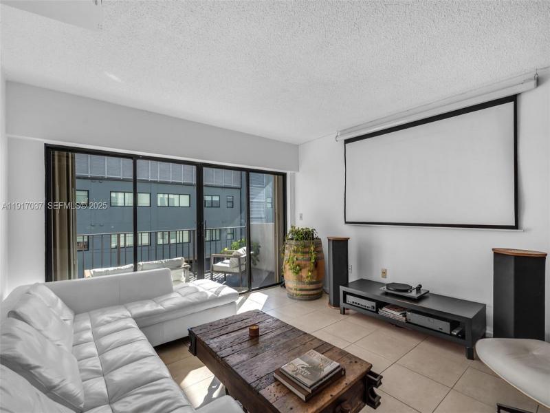 Alquiler de apartamento en Ambassador 504