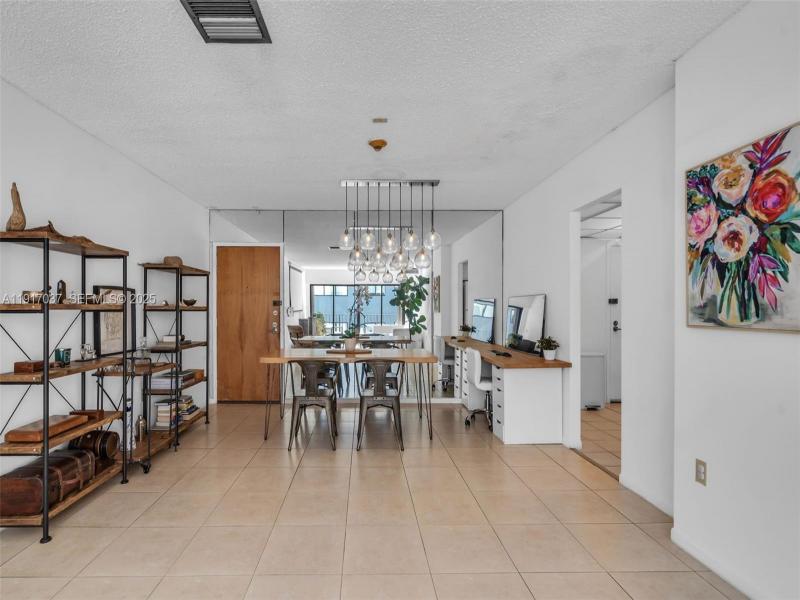 Alquiler de apartamento en Ambassador 504