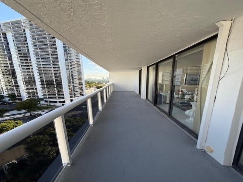 Comprar apartamento en Waterview 1036