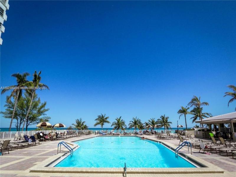 Apartment for rent at The Hemispheres 3A
