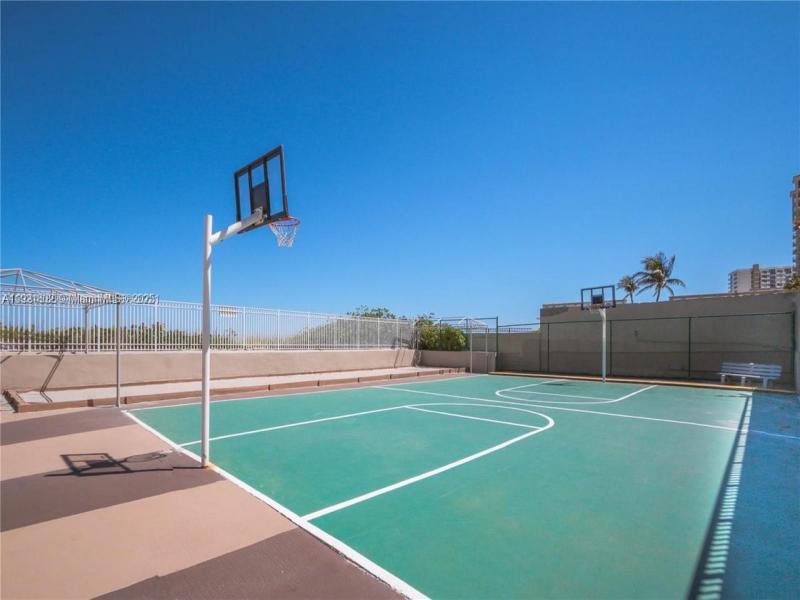 Apartment for rent at The Hemispheres 3A