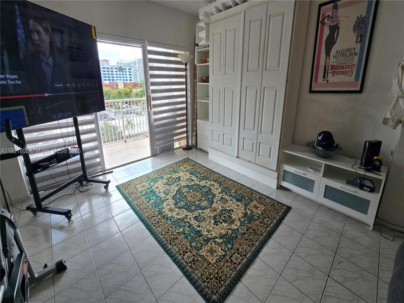Apartment for rent at The Hemispheres 3A