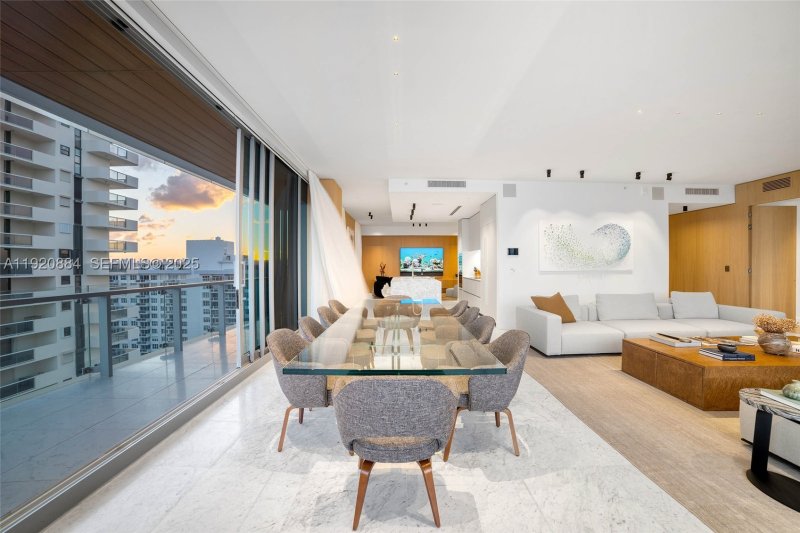 Condo for sale at 57 Ocean 1501