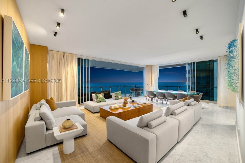 Condo for sale at 57 Ocean 1501