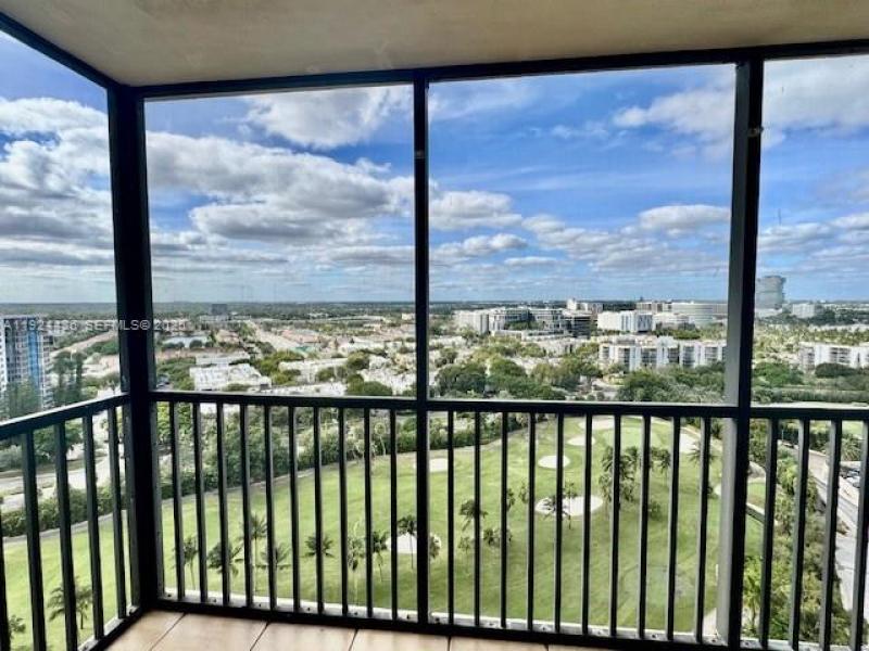 Coronado I Apt #2101