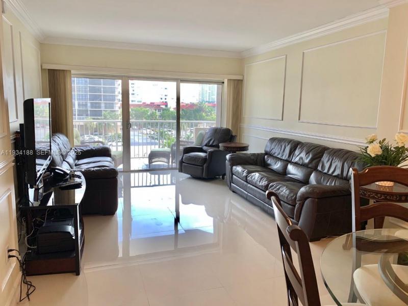 Condo for sale at The Hemispheres 3C