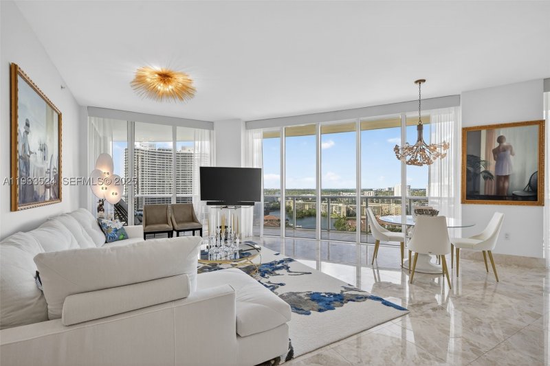 Condo for sale at Bellini at Williams Island 1403