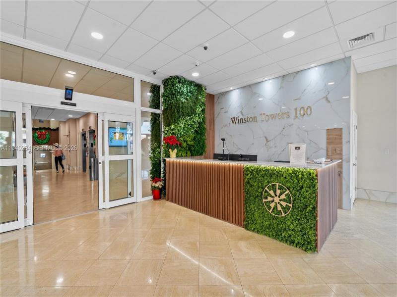 Condo for sale at Winston Towers 1510