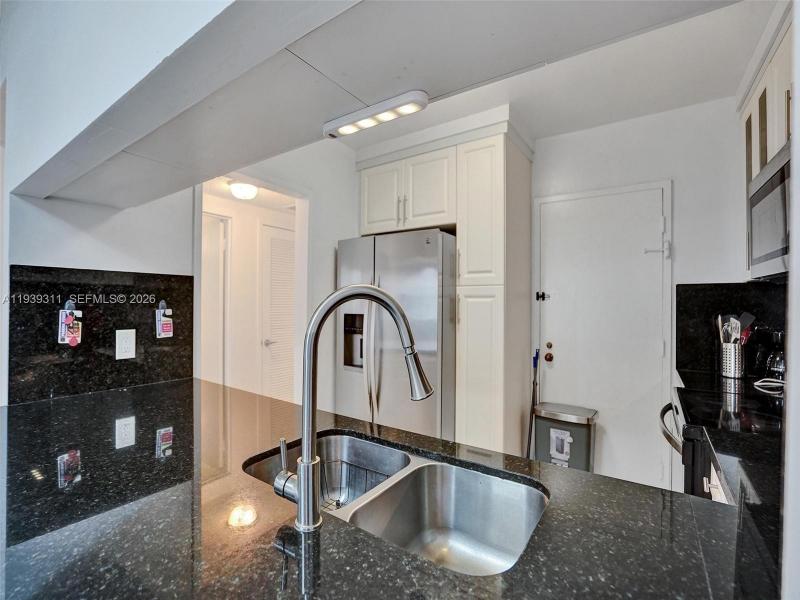 Condo for sale at Sea Air Towers 520