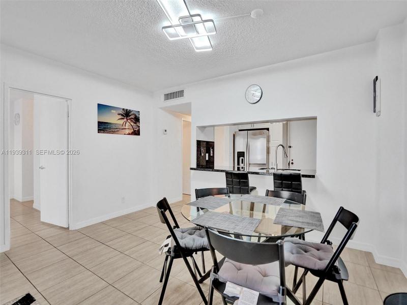 Condo for sale at Sea Air Towers 520