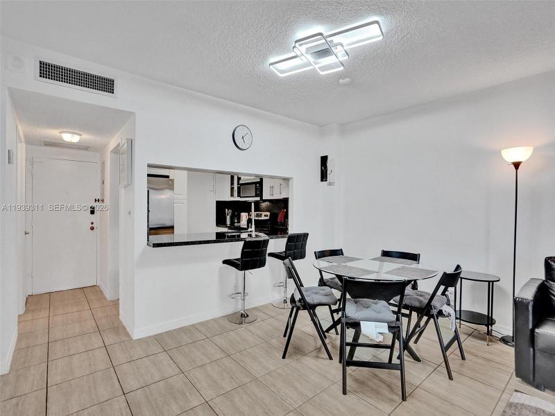 Condo for sale at Sea Air Towers 520