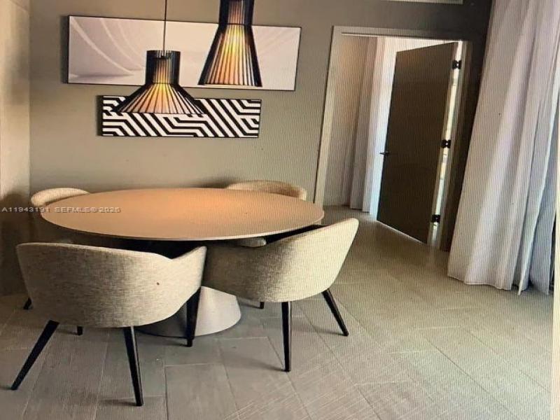 Comprar apartamento no Hyde Beach House R3004