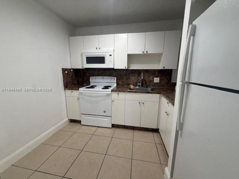 Property photo # 0