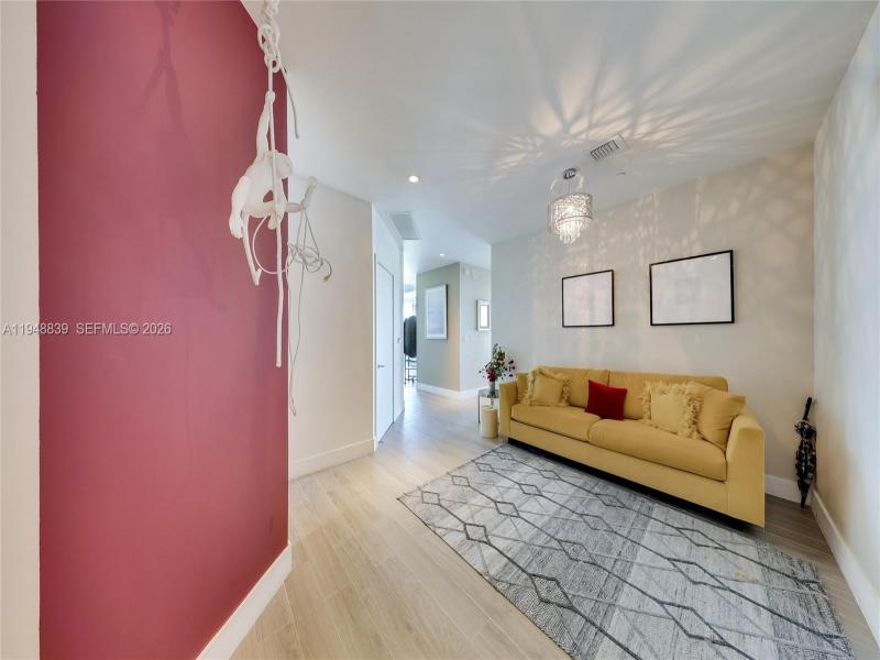 Property photo # 4