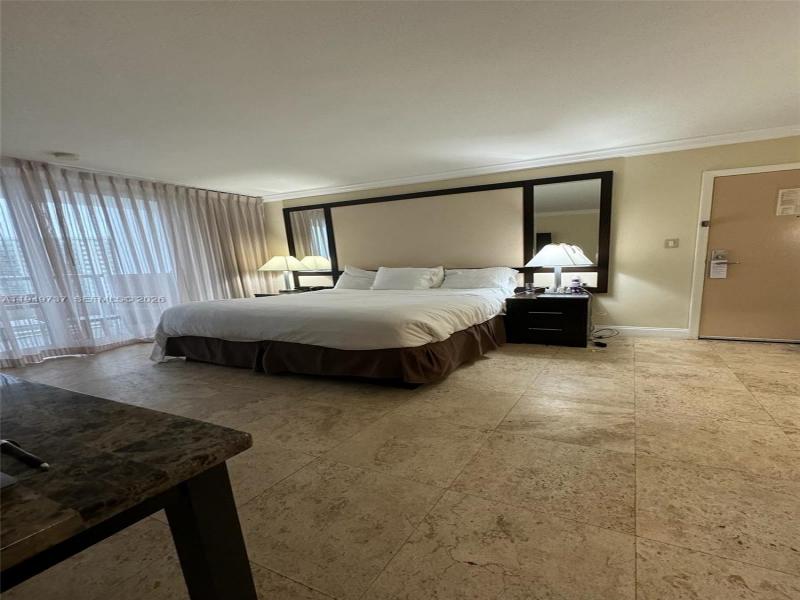 Condo for sale at Aventura Beach Club 831