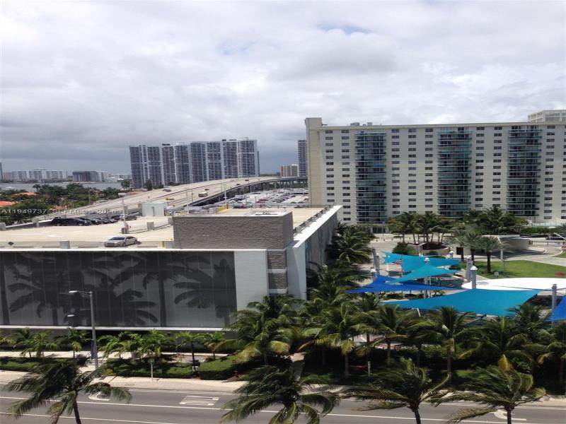 Condo for sale at Aventura Beach Club 831