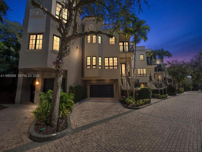 Property photo # 8