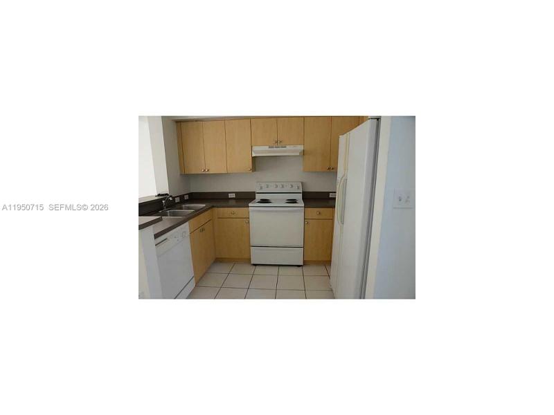 Comprar apartamento en Aventi at Aventura 1101