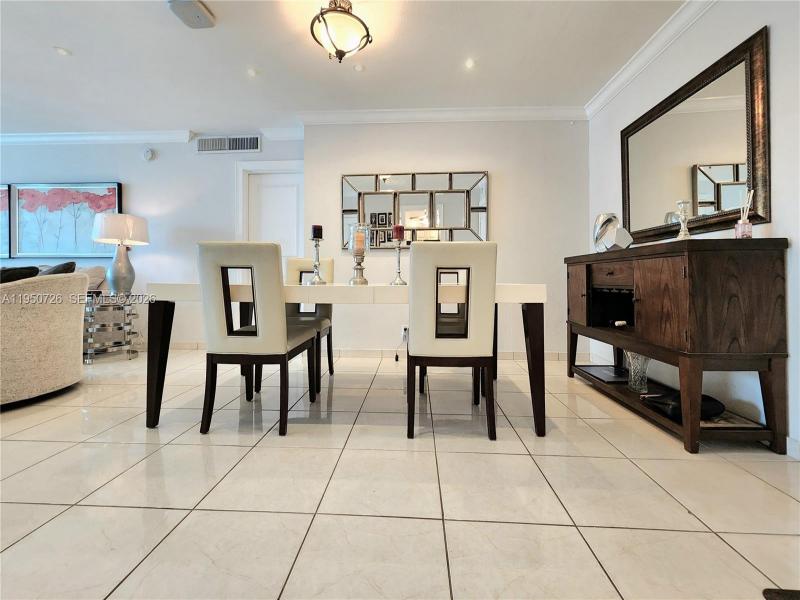 Condo for sale at Parker Plaza Estates 2204