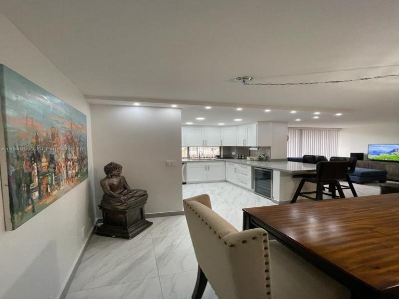 Alquiler de apartamento en Plaza of the Americas 104