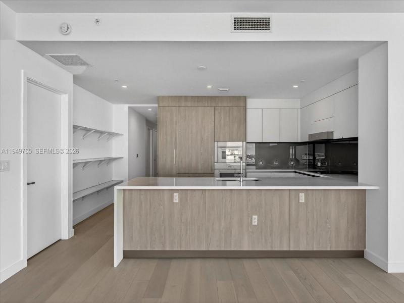 Comprar apartamento no La Baia South UPH02