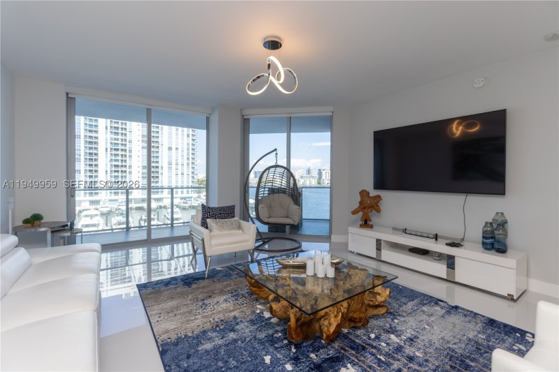 Apartment for rent at Marina Palms Yacht Club 505