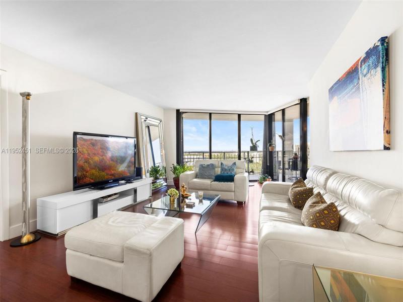 Condo for sale at Towers of Quayside 4 2005
