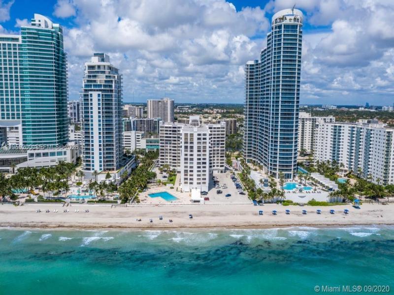 Apartment for rent at Alexander Towers 901