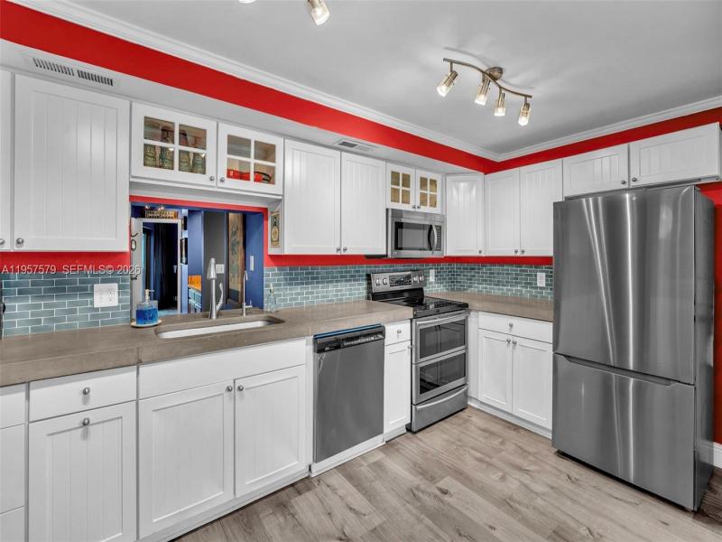 Condo for sale at Tradewinds by the Sea 106