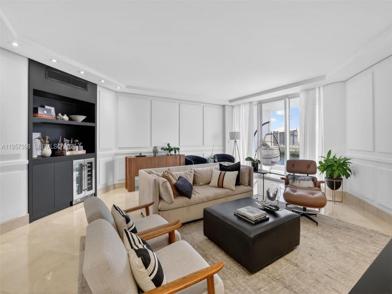 Property photo # 4