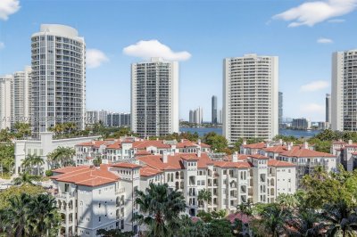 2000 Williams Island Apt #1109