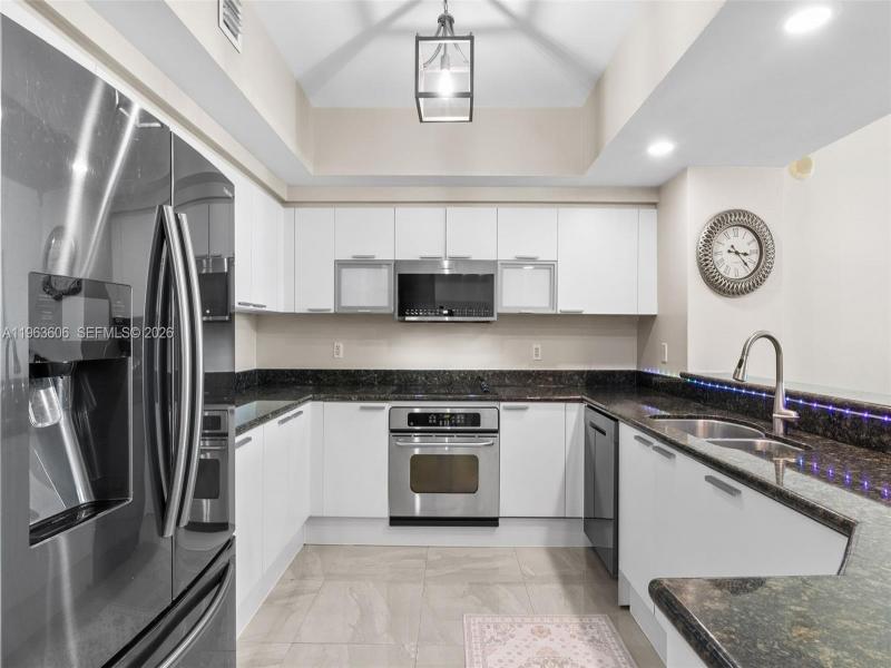 Property photo # 2