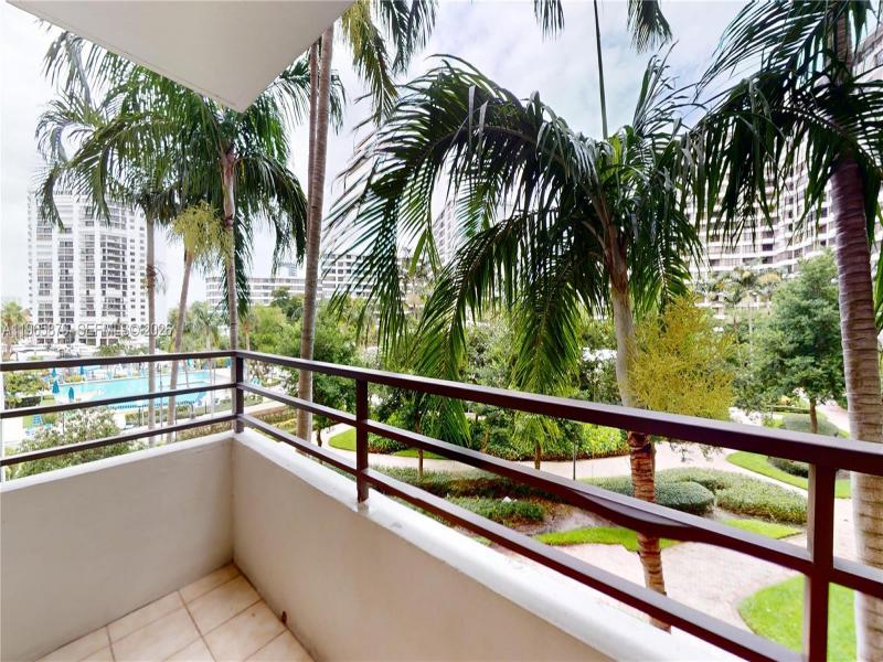 Condo for sale at Olympus Condo 417