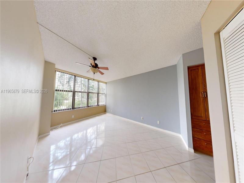 Condo for sale at Olympus Condo 417