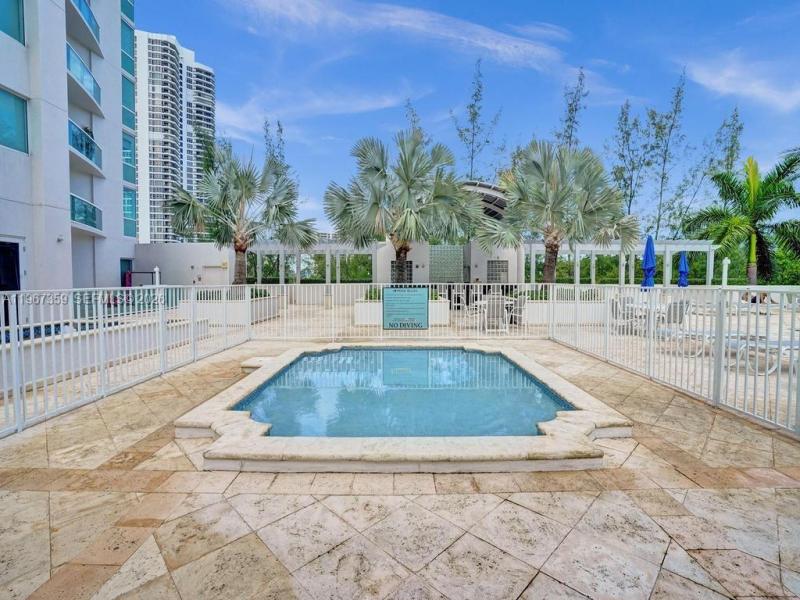 Property photo # 7