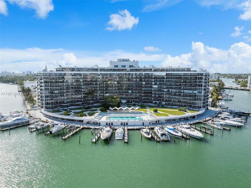 Comprar apartamento en King Cole 1012